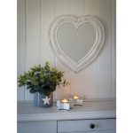 17AW100 Distressed White Wooden Heart Mirror