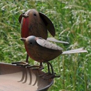 3049 a pair of robins bird table